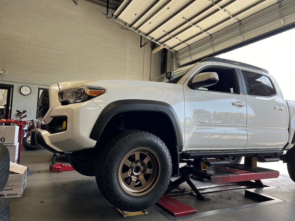 17x9.0 Konig HT2 Matte Black