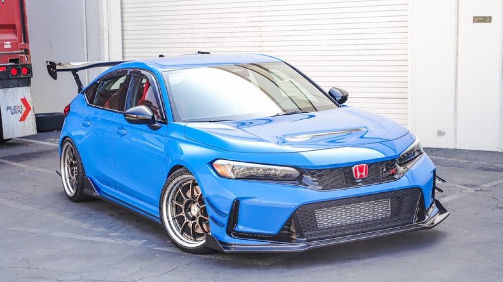APR Carbon Fiber Aerodynamic Kit 2023-2025 Honda Civic Type R (FL5)