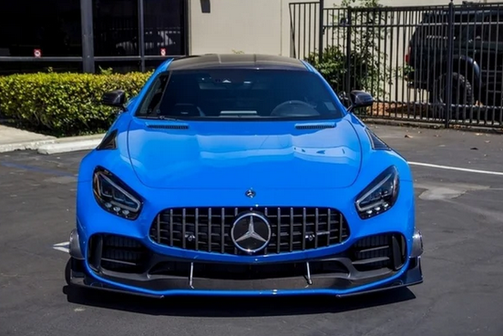 APR Front Bumper Canard 2020 Mercedes-Benz AMG GTR Pro