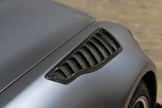 APR Fender Vents 2020 Mercedes-Benz AMG GTR Pro