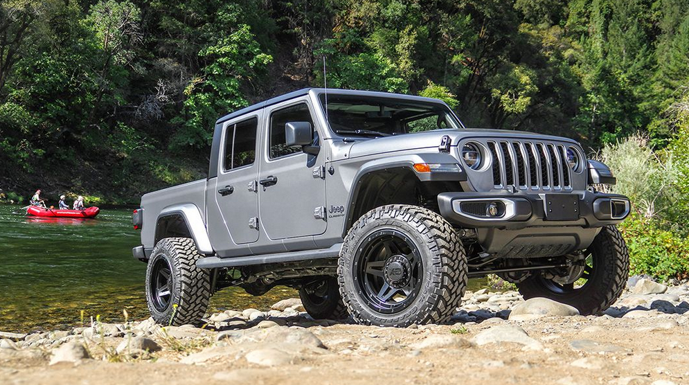 ReadyLift Terrain Flex Max 4-Arm Kit w/Falcon 2.1 Shocks 2020-2025 Jeep JT Gladiator (4" Front/3"Rear)