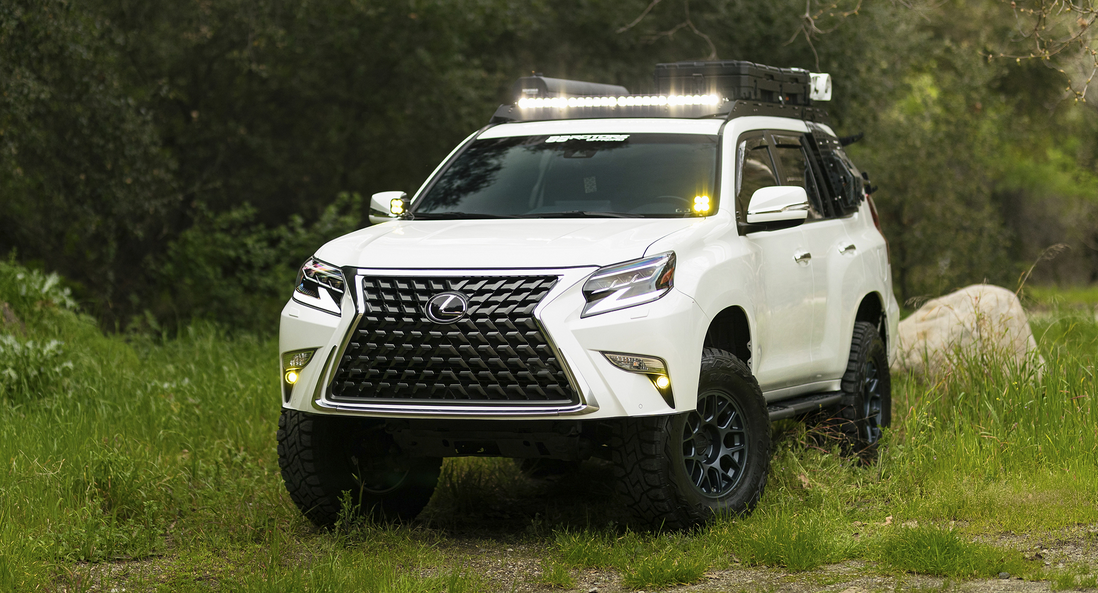 17x8.5 KMC Hatchet KM730 Gloss Silver w/Machined Face