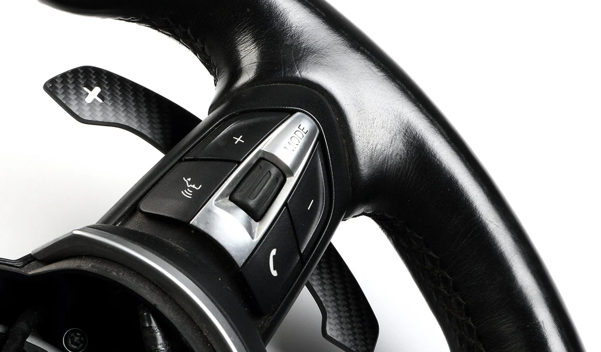AutoTecknic Magnetic Corsa Shift Paddles BMW G90/ G99 M5 (Satin Carbon Finish)