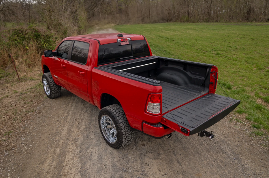 Rough Country Powered Bed Cover 2019-2026 RAM / 2021-2024 TRX (5'7" Bed)