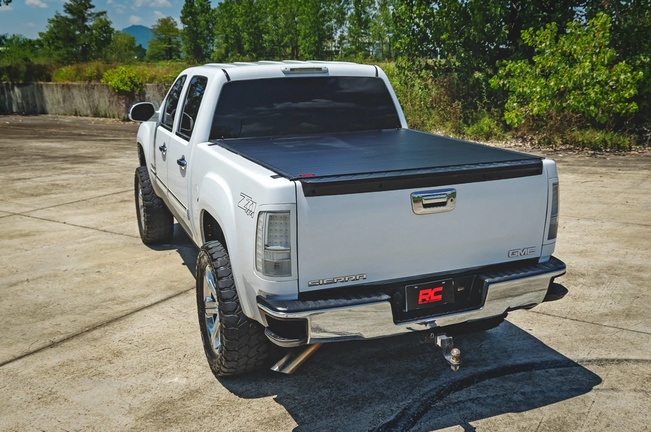 Rough Country Hard Roll Cover 2007-2013 Chevy Silverado / GMC Sierra 1500