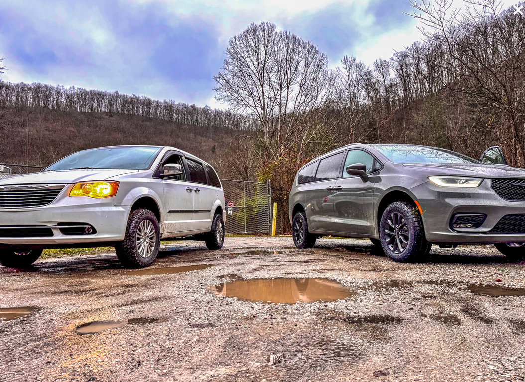 Journeys Offroad Lift Kit 2017-2024 Chrysler Pacifica Hybrid - 2" Front / 2" Rear