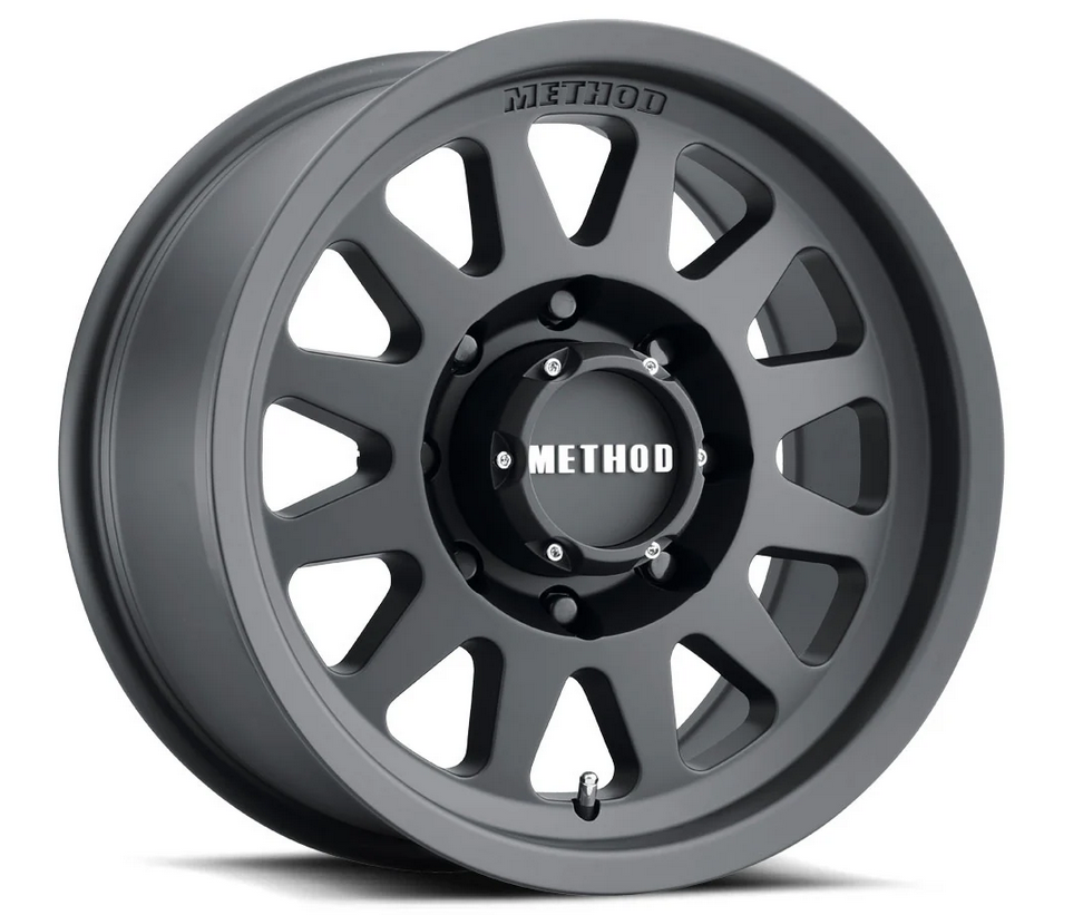 17x8.5 Method MR704 Matte Black Wheel