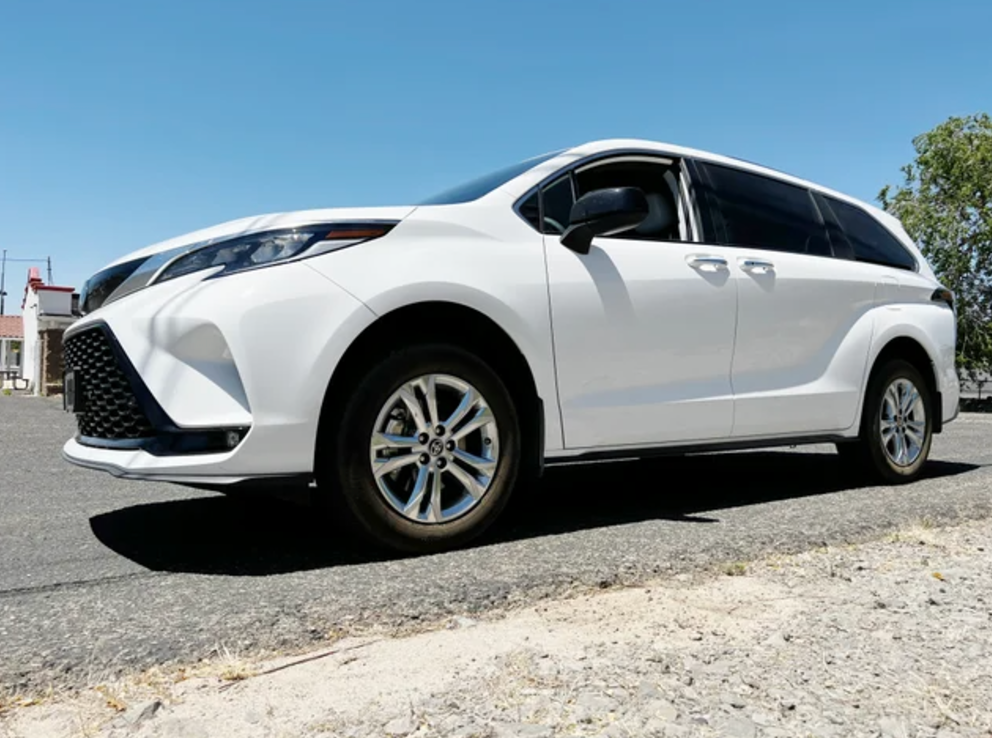 Journeys Offroad Lift Kit 2021-2025 Toyota Sienna Hybrid - 2" Front / 2" Rear