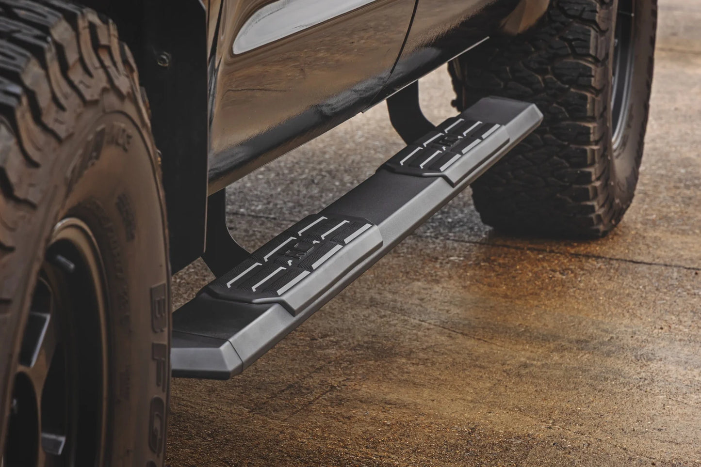 Rough Country TR2 Running Boards 2007-2021 Toyota Tundra CrewMax 2WD/4WD