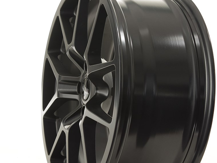 NM Eng. RSe10 19x8.0 Light Weight Wheel (5 Lug)