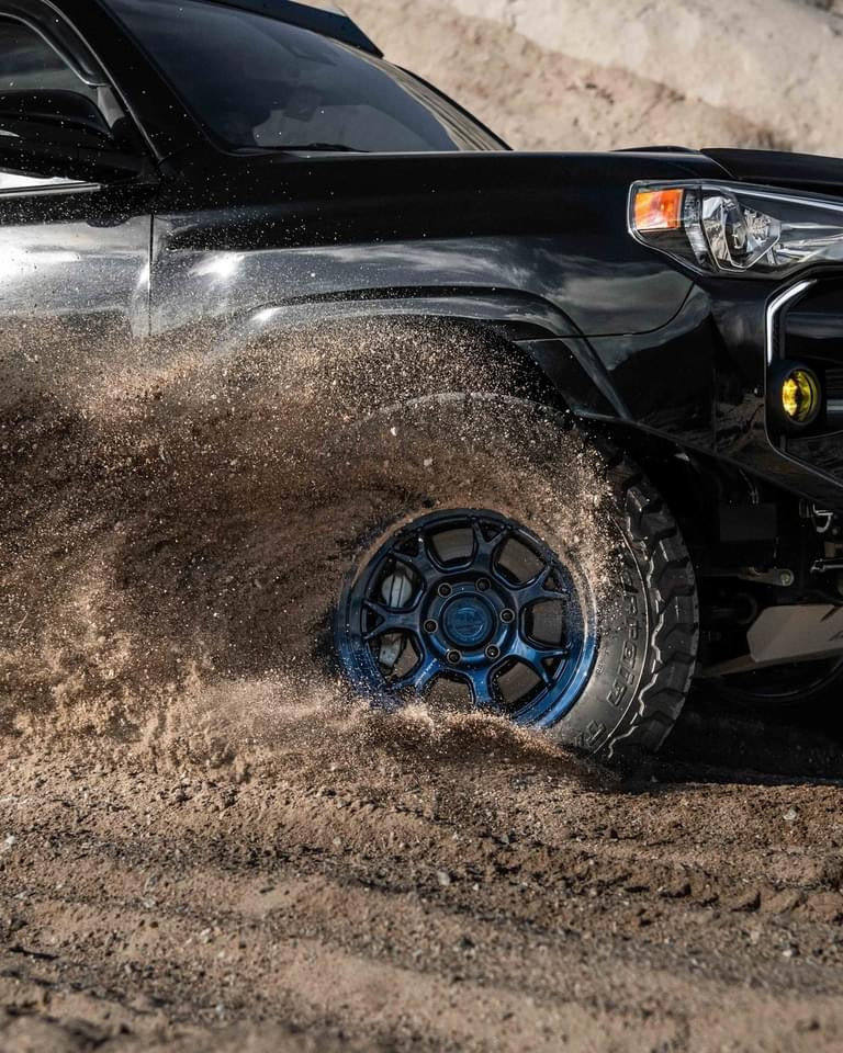 17x8.5 Black Rhino Etosha BR017 Matte Bronze