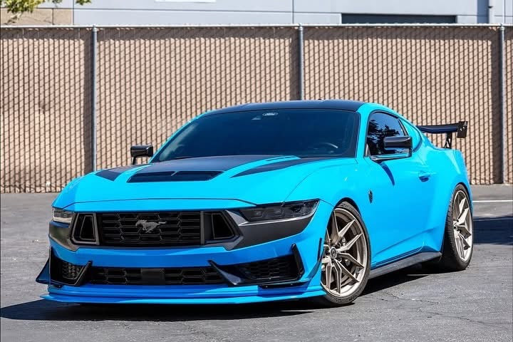 APR Performance GT2 AeroMirror - Ford Mustang (S650) Fitment