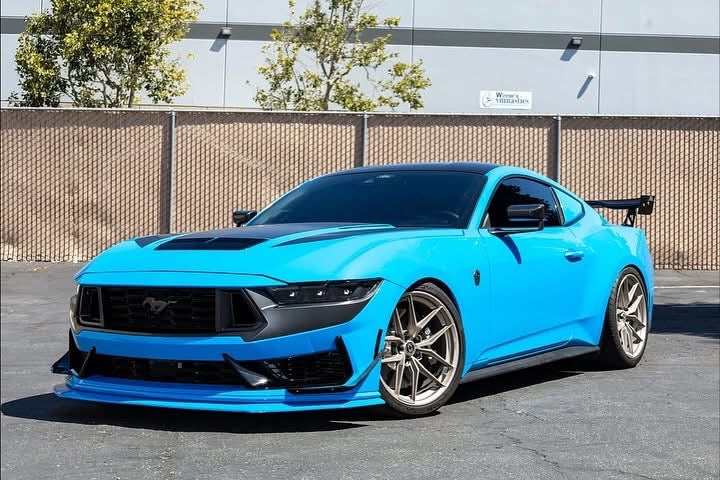 APR Performance GT2 AeroMirror - Ford Mustang (S650) Fitment