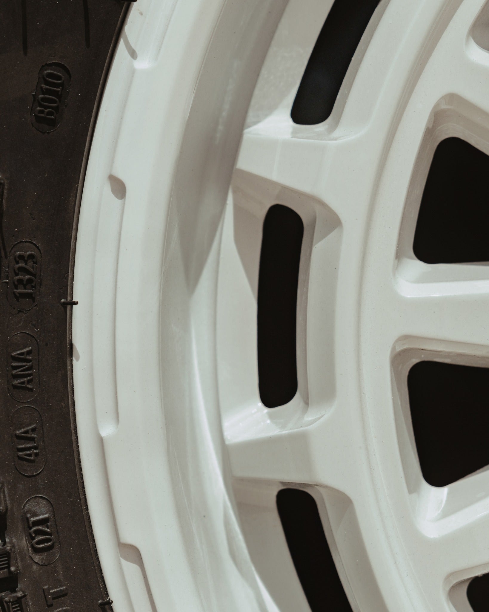 20x8.5 Black Rhino BR024 AWOL Matte Black – Darkside Motoring