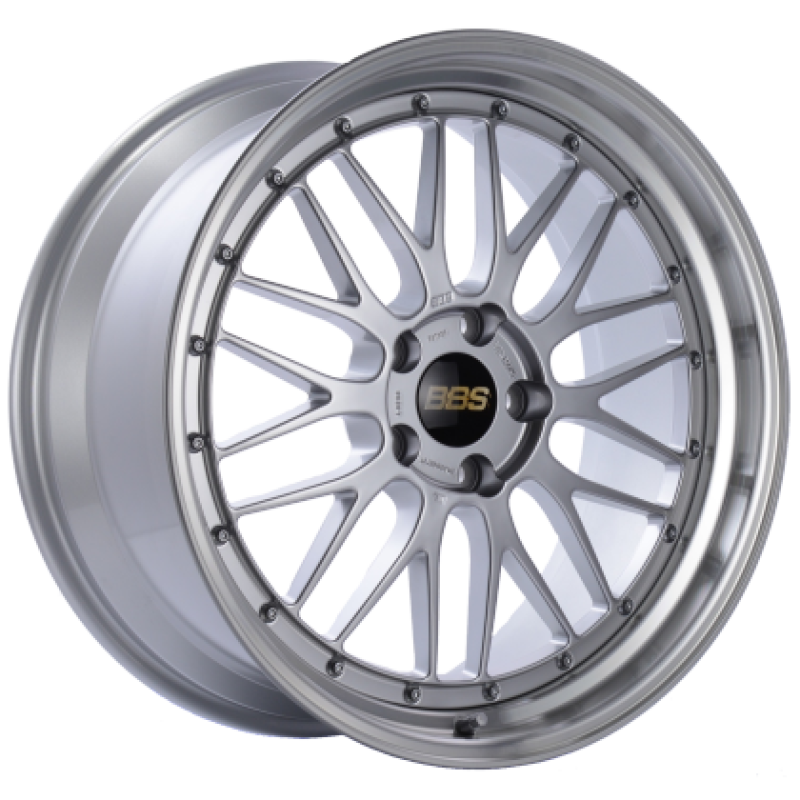 19x11.0 BBS LM / 5x120 / ET37 / Diamond Silver Center / Diamond Cut Lip Wheel PFS/Clip Required