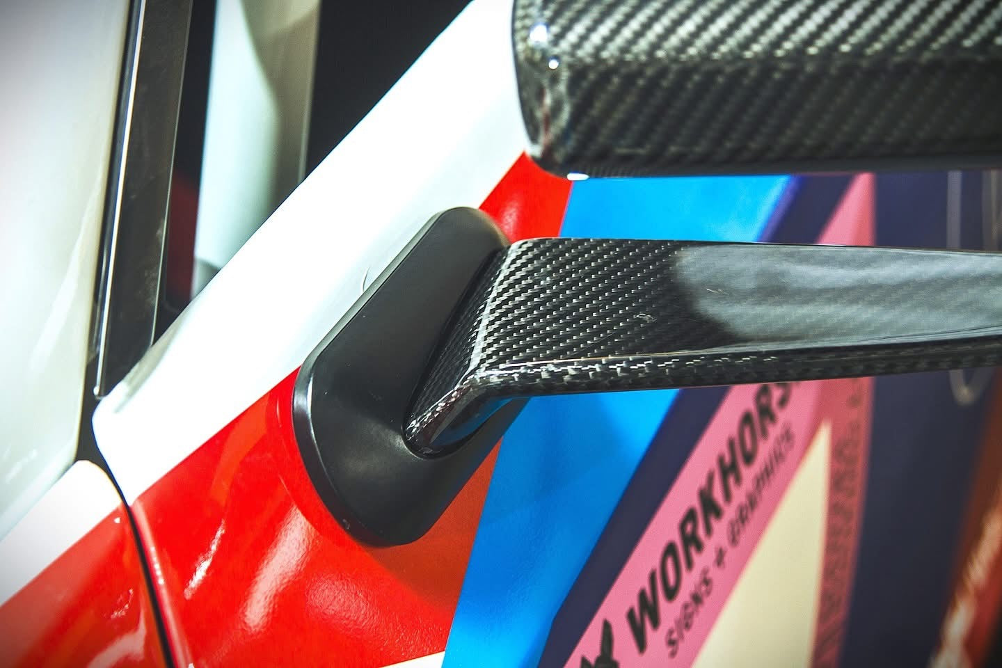 APR Performance GT2 AeroMirror - Universal Fitment