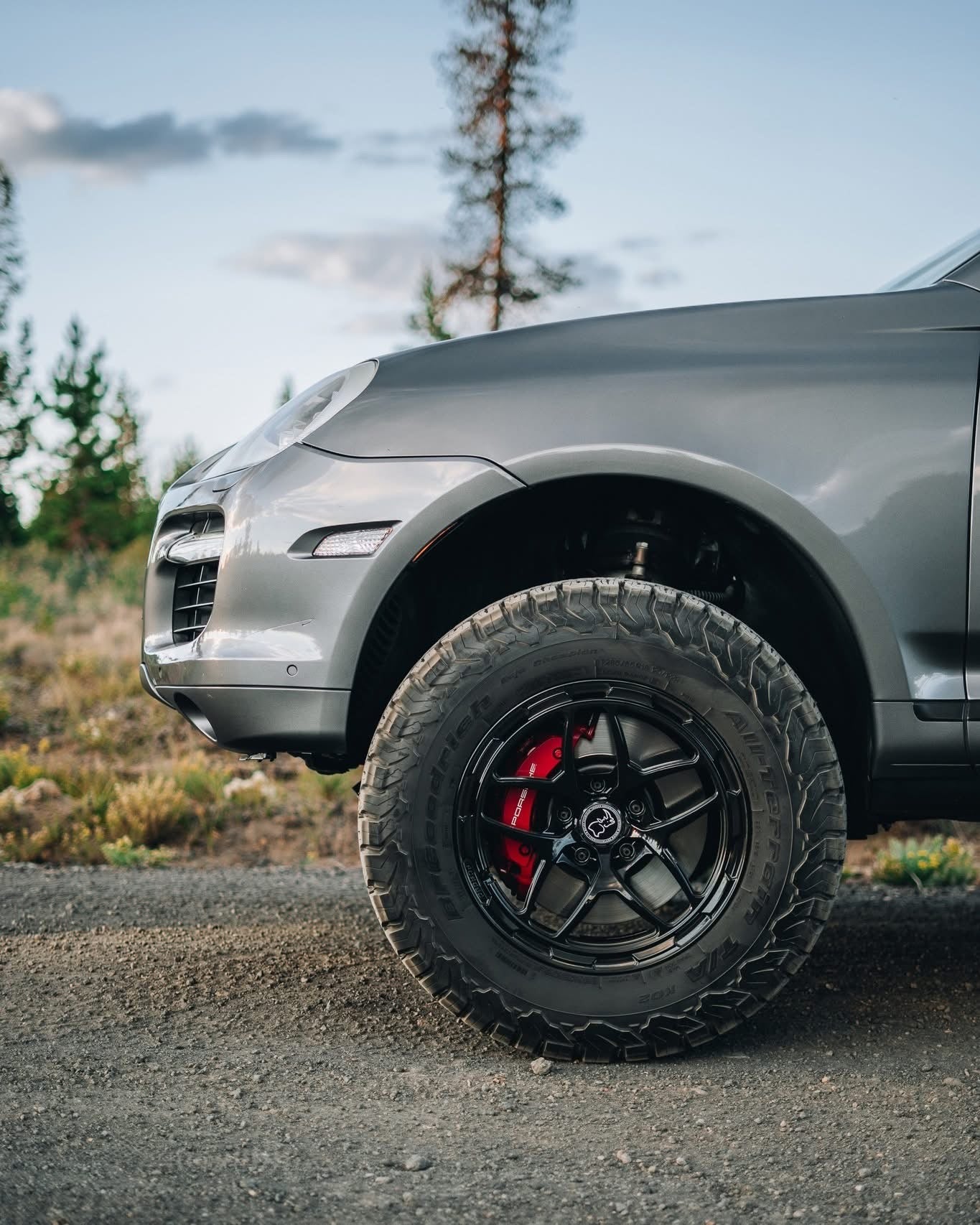 18x8.0 Black Rhino Stallberg Porsche Cayenne