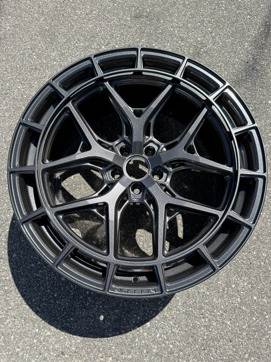 22x10.5 Vossen HFX-1 / Anthracite