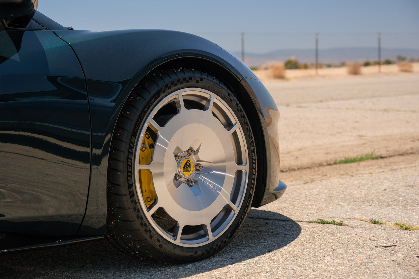 20x8.5 ADV-Classic for Lotus Emira