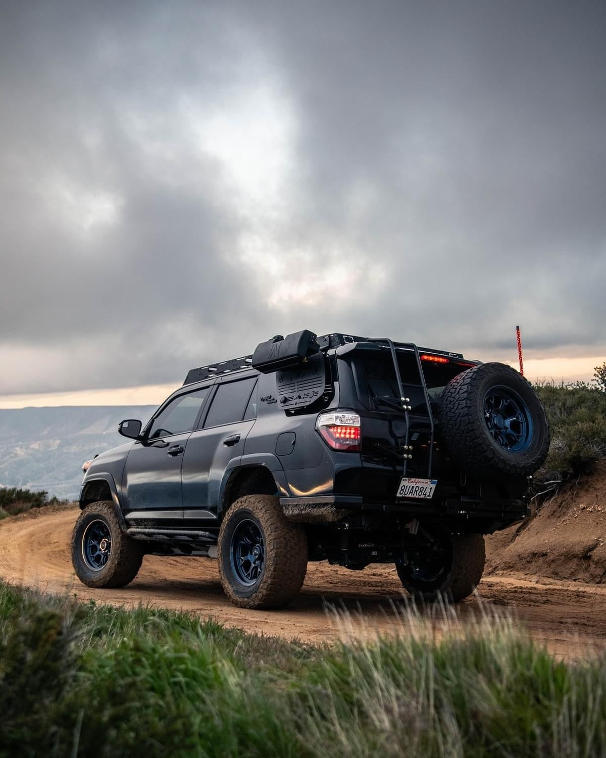 17x8.5 Black Rhino Etosha BR017 Matte Bronze