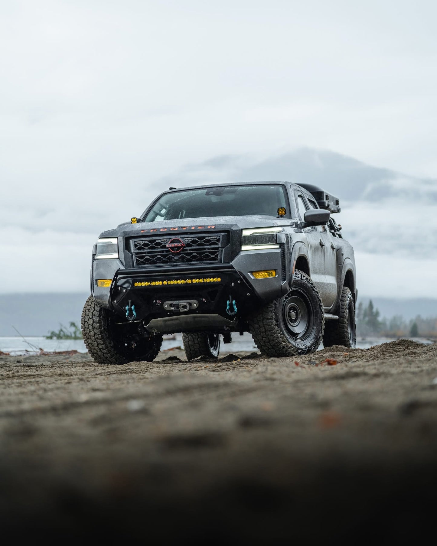 17x8.0 Black Rhino BR036 Basin Gloss Silver w/ Machined Face