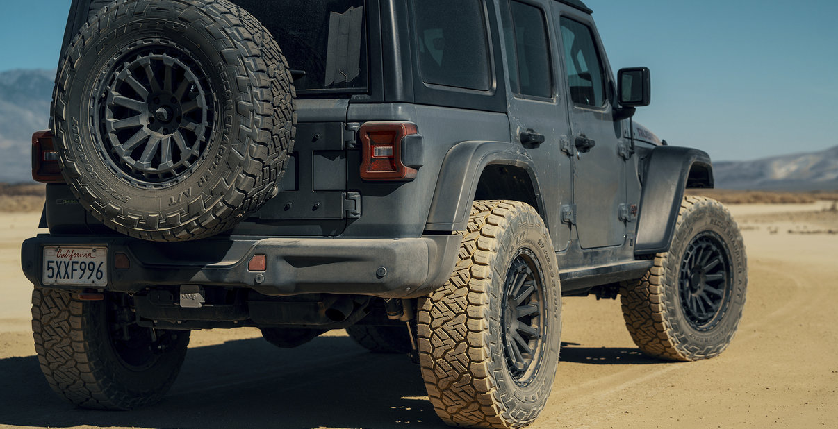 17x8.5 Black Rhino Raid Gold