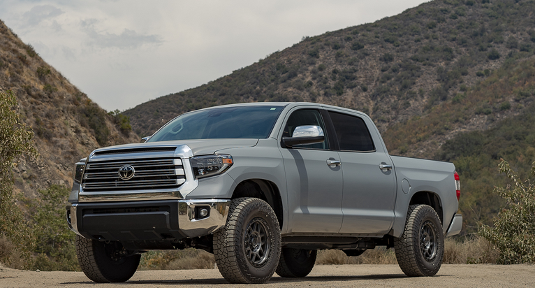 17x8.5 KMC Mesa KM544 Satin Black w/Gloss Black Lip