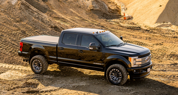 18x9.0 Fuel Quake D831 Blackout – Darkside Motoring