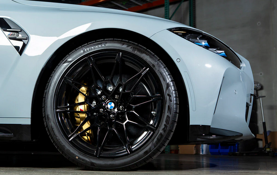 IND G8X M3 / M4 Painted Front Reflector Set