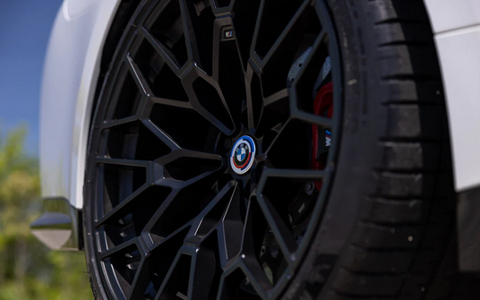 BMW Heritage Floating Wheel Center Cap Set - 56mm