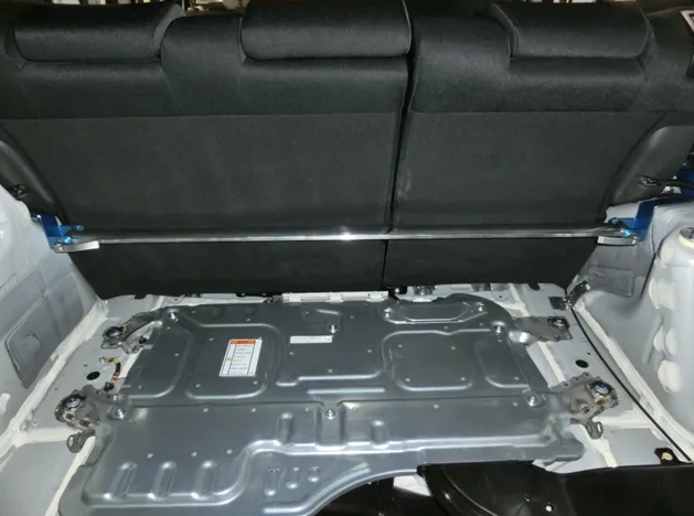 Cusco Type OS Rear Strut Bar Quick Release 2015-2020 Honda Fit (GK5)