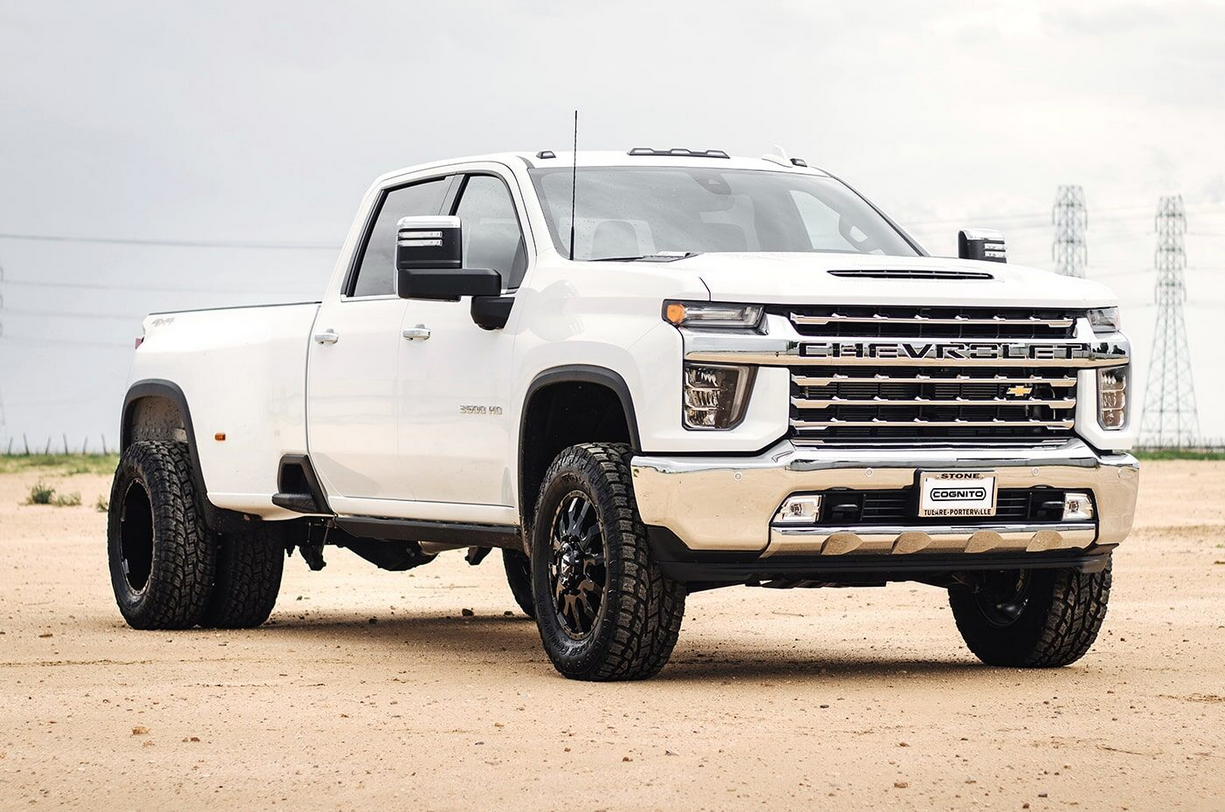 Cognito 3" Premier Leveling Kit with Fox PSRR 2.0 Shocks for 2020-2025 Silverado/Sierra 2500/3500 (2WD/4WD)