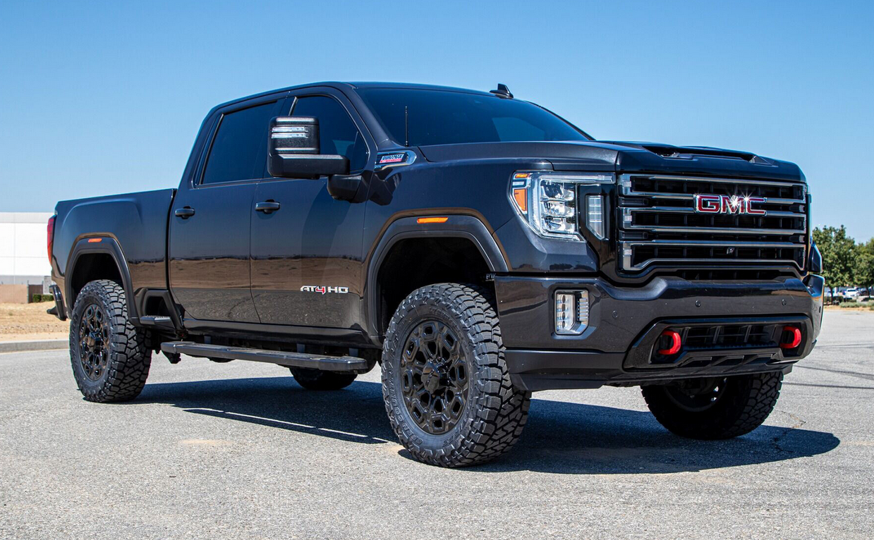 Cognito 3" Premier Leveling Kit with Fox PSRR 2.0 Shocks for 2020-2025 Silverado/Sierra 2500/3500 (2WD/4WD)