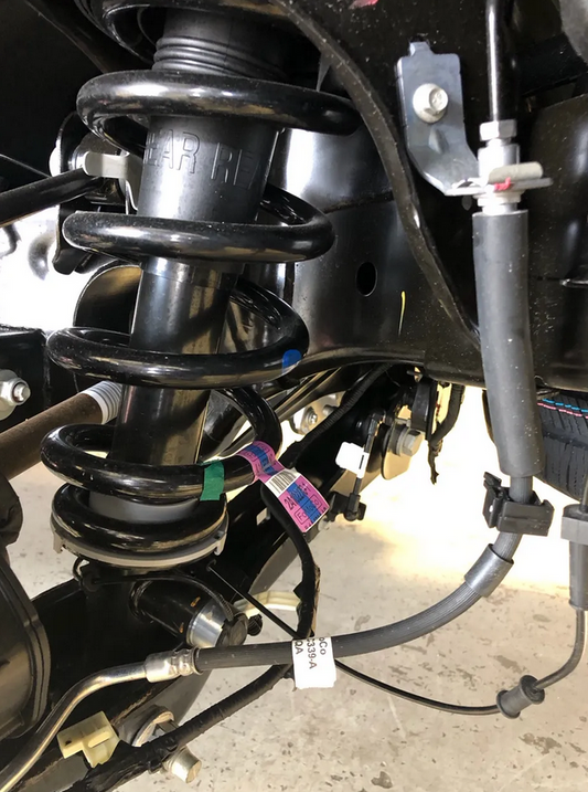 Traxda Front Lift Kit 2003-2024 Ford Expedition / 2003-2024 Lincoln Navigator (NON AIR BAG) - 2.25" Rear