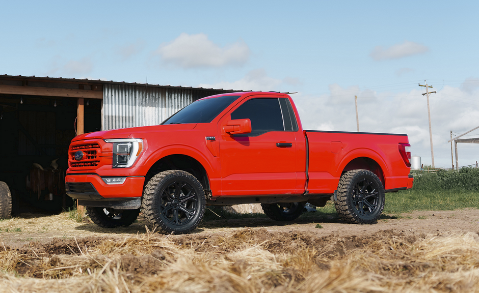 20x9.0 Fuel FC886 Hammerhead Gloss Black Dark Tinted Clear