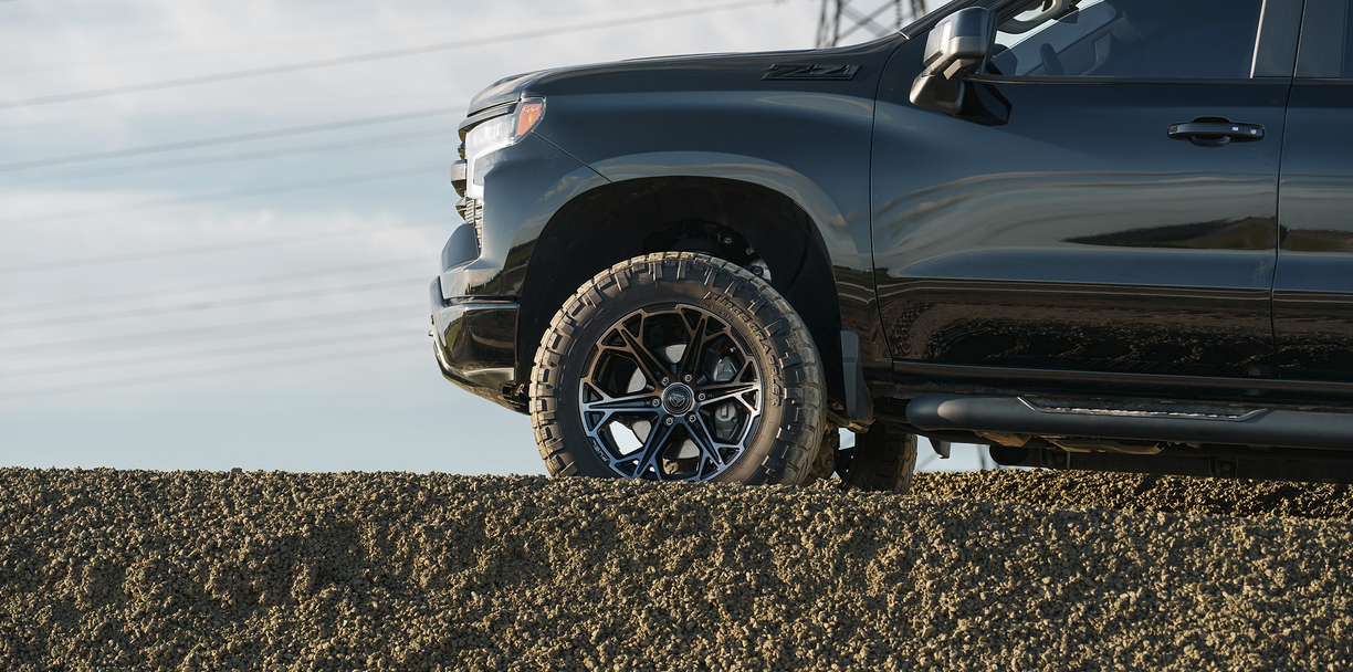 20x9.0 Fuel FC886 Hammerhead Gloss Black Dark Tinted Clear