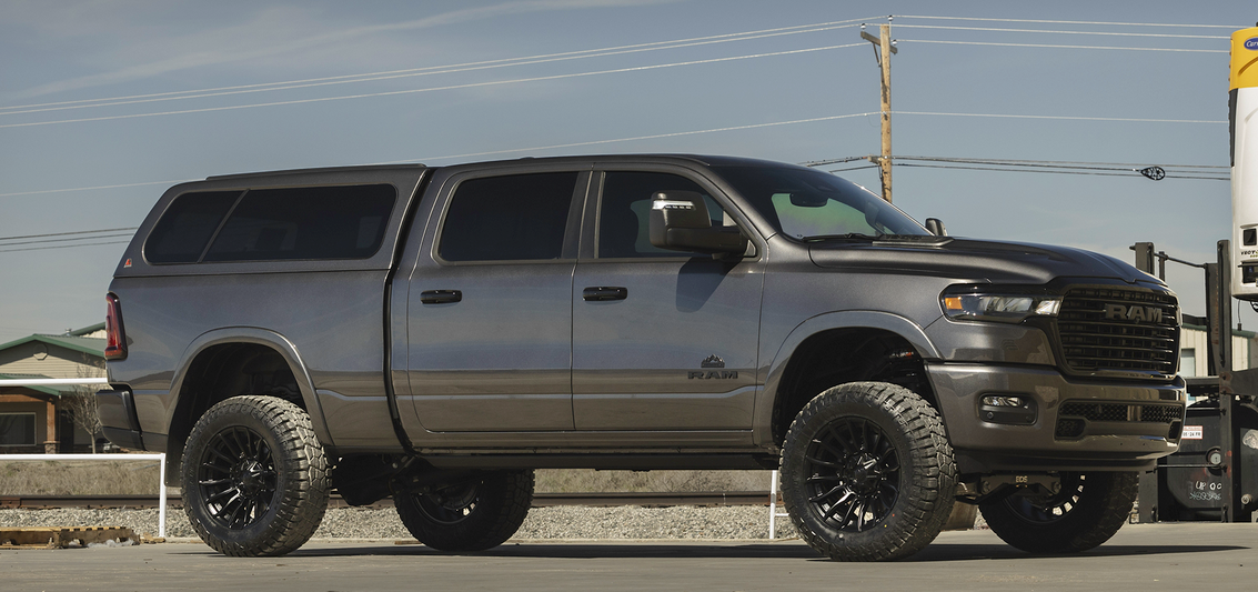 20x10 Fuel Blade FC889 Gloss Black Milled