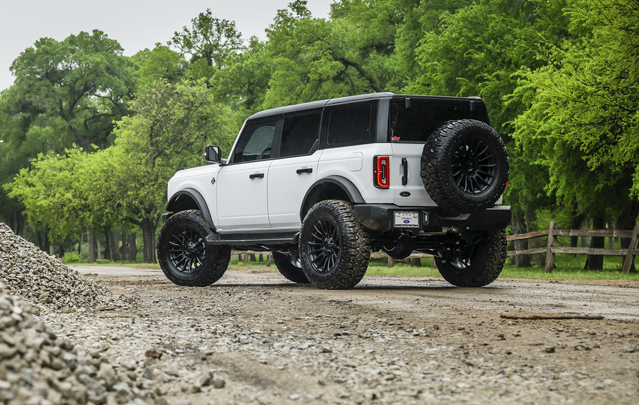 20x10 Fuel Blade FC889 Gloss Black Milled