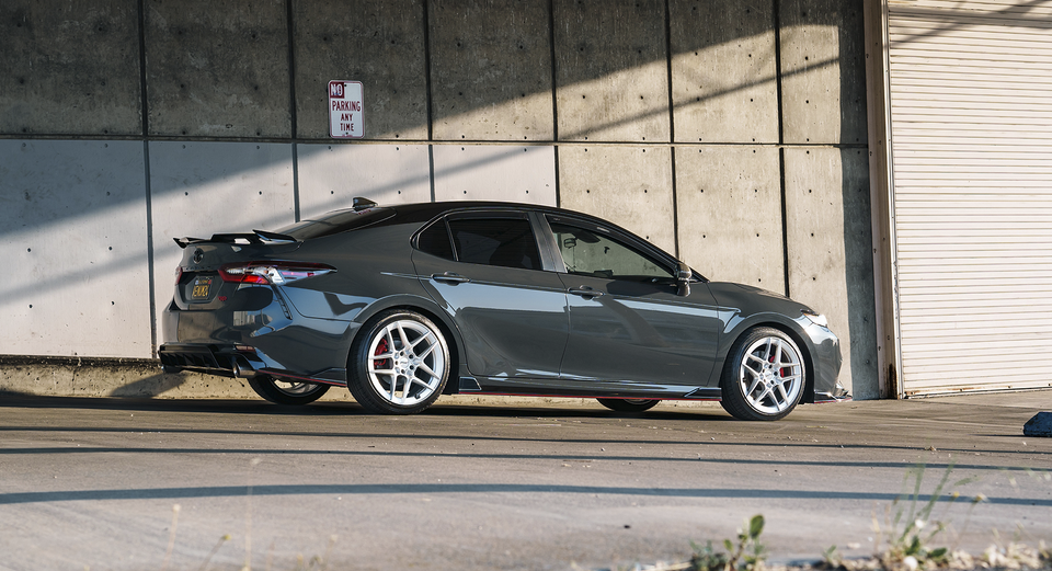 19x8.5 TSW Slipstream Gloss Black w/ Machined Face