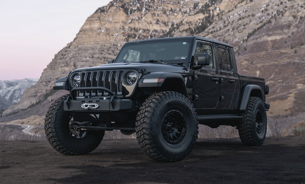 17x8.5 Fuel Fortress FC884 Matte Black w/Gloss Black Lip