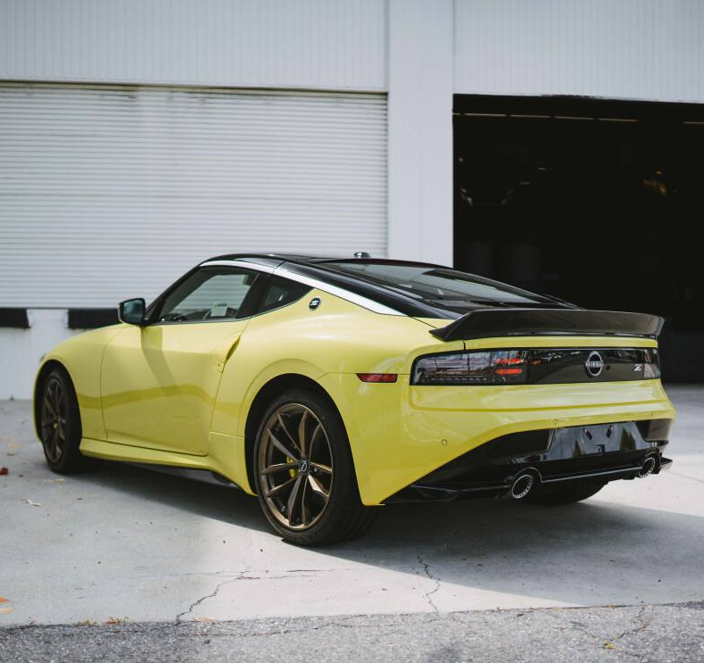 Seibon DA-style carbon fiber rear spoiler for 2023-2025 Nissan Z
