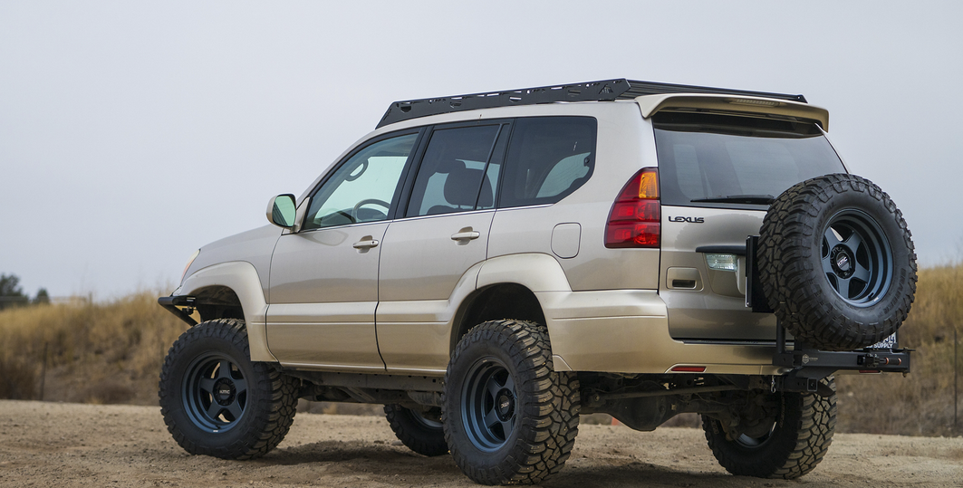 17x9.0 KMC Lobo KM728 Metallic Blue