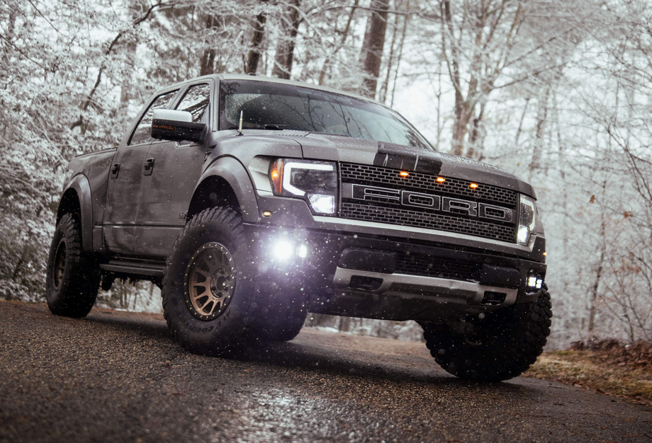 17x9.0 Lock Off-Road Yosemite Matte Grey w/ Matte Black Ring