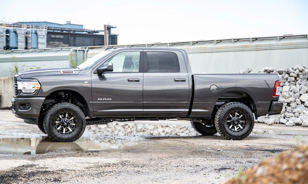 Rough Country 1.75" Leveling Coil Kit 2014-2025 Ram 2500 / 2013-2025 3500 4WD