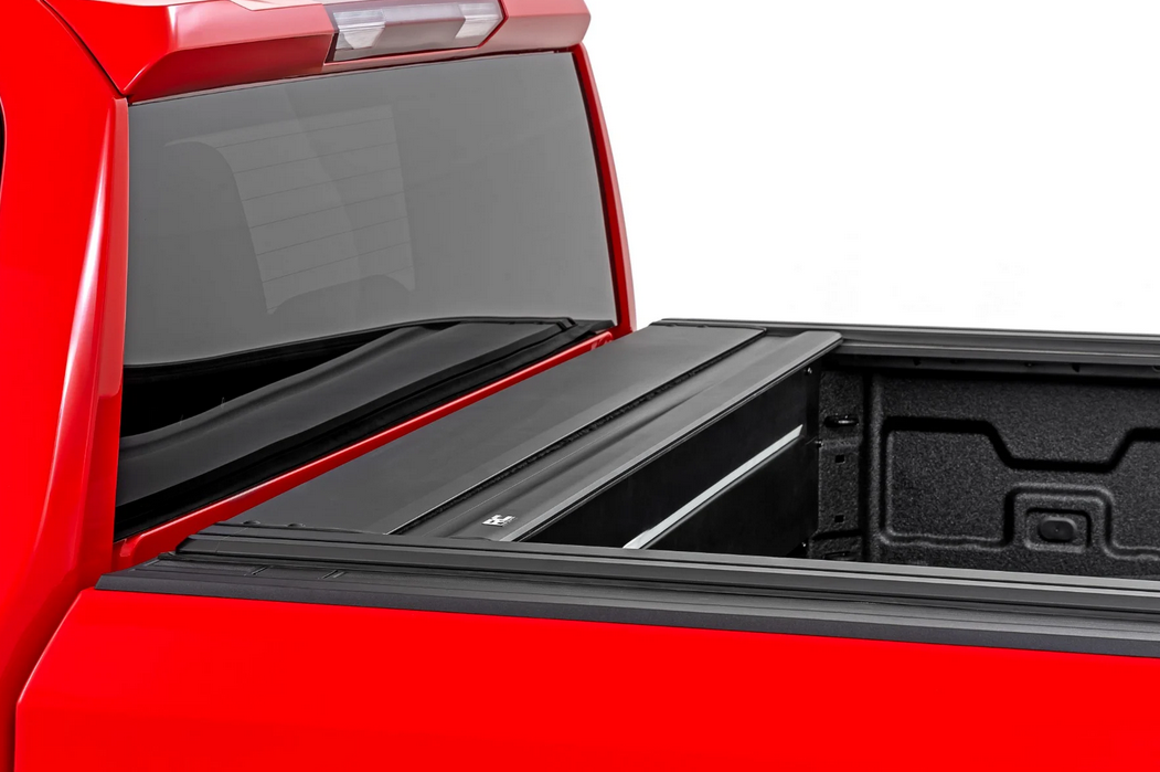 Rough Country Powered Retractable Bed Cover 2019-2026 Chevy Silverado / GMC Sierra (5'10" Bed)