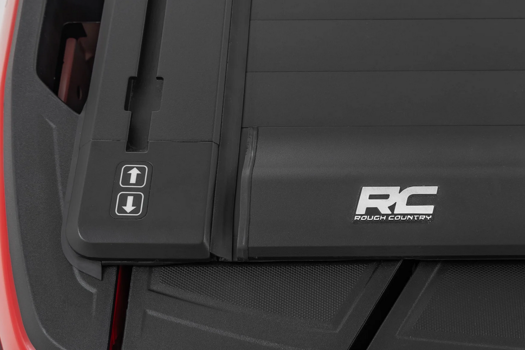 Rough Country Powered Retractable Bed Cover 2019-2026 Chevy Silverado / GMC Sierra (5'10" Bed)