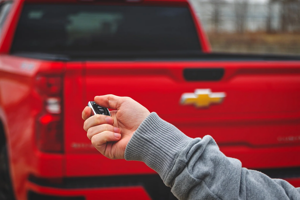 Rough Country Powered Retractable Bed Cover 2019-2026 Chevy Silverado / GMC Sierra (5'10" Bed)