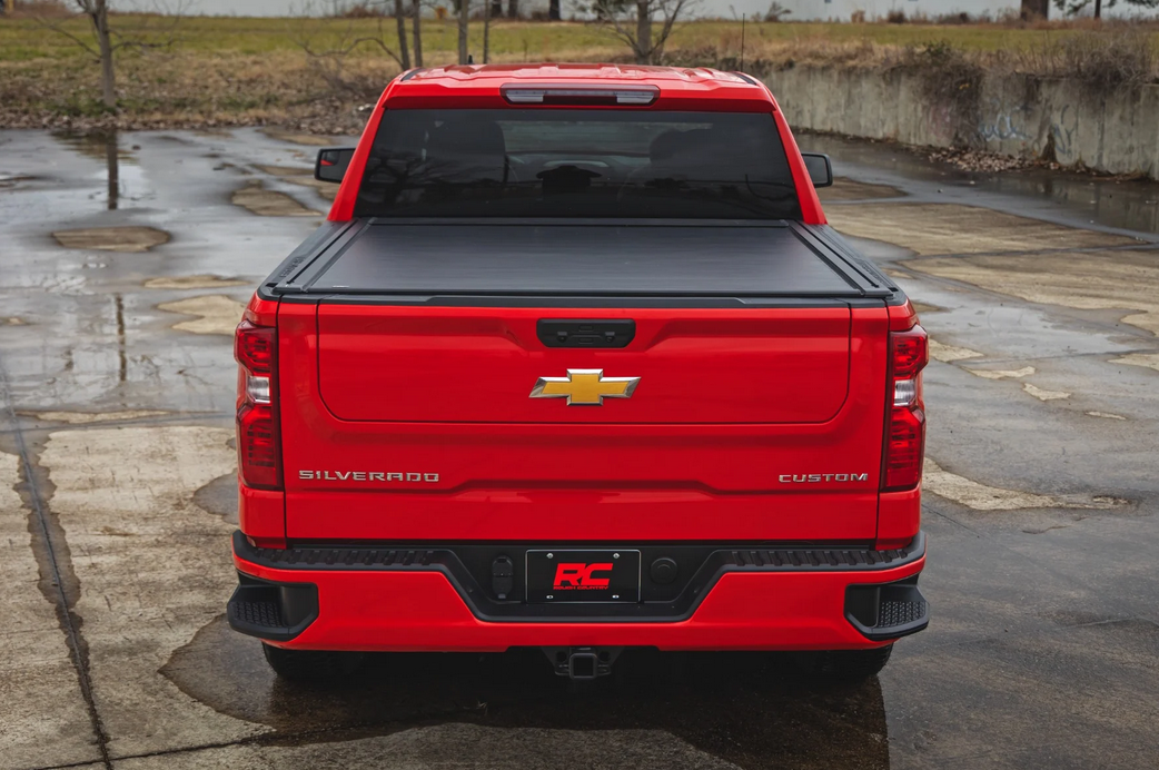 Rough Country Powered Retractable Bed Cover 2019-2026 Chevy Silverado / GMC Sierra (5'10" Bed)