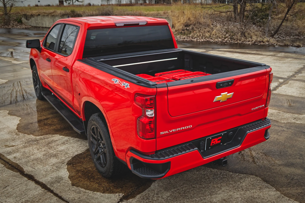 Rough Country Powered Retractable Bed Cover 2019-2026 Chevy Silverado / GMC Sierra (5'10" Bed)