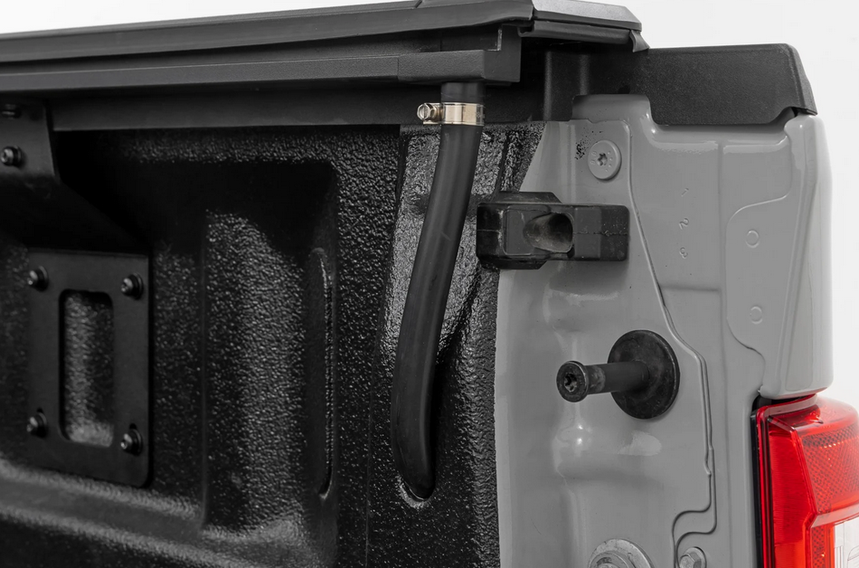 Rough Country Powered Bed Cover 2015-2025 Ford F-150 2WD/4WD (5'7" Bed)